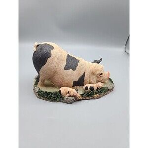 Country Decor Momma Pig And Piglets Resin